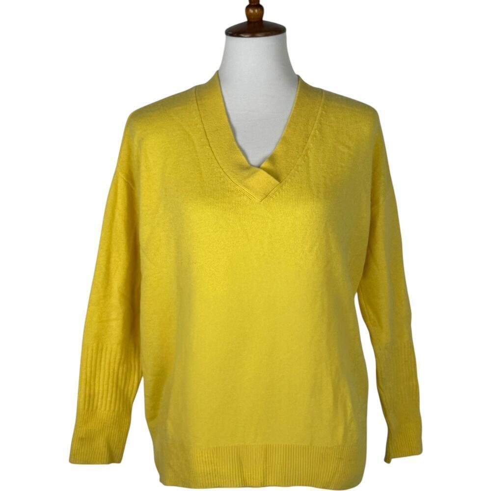 Charter Club Luxury 100% Cashmere Yellow V Neck Sweater Women’s Size Small
